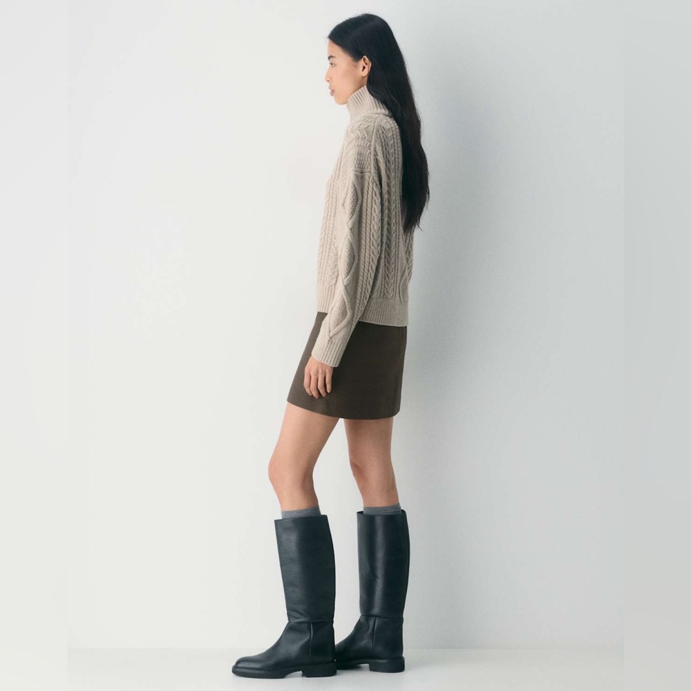 Aritzia Heritage Knit Merino Wool Hi-Hip Turtleneck, Sz Small - Picture 4 of 10